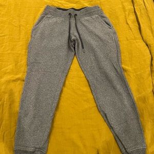 Lululemon Women’s Joggers in Grey